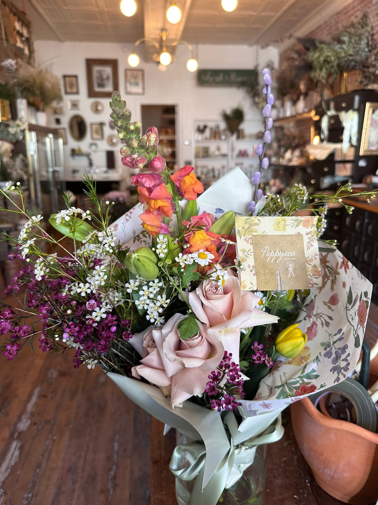 Beneath autumn skies | poppysea wrapped bouquet