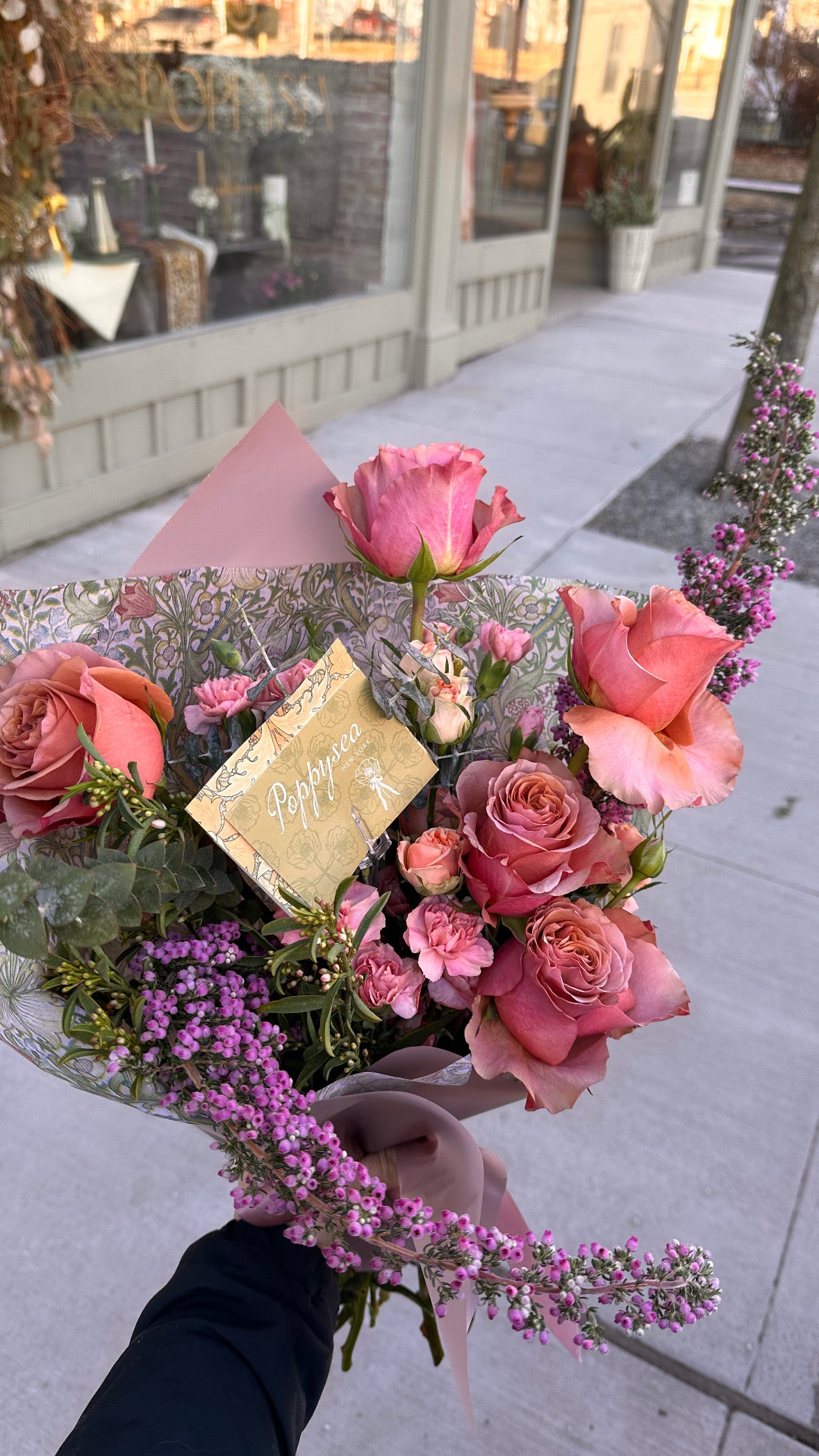 Beneath autumn skies | poppysea wrapped bouquet