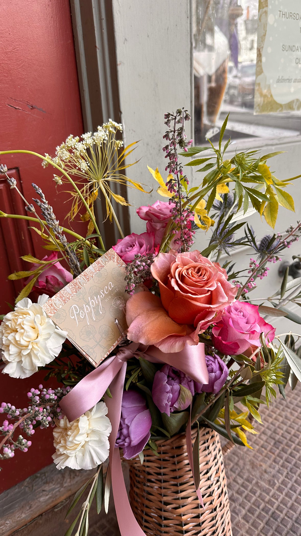 Autumn days | vased arrangement