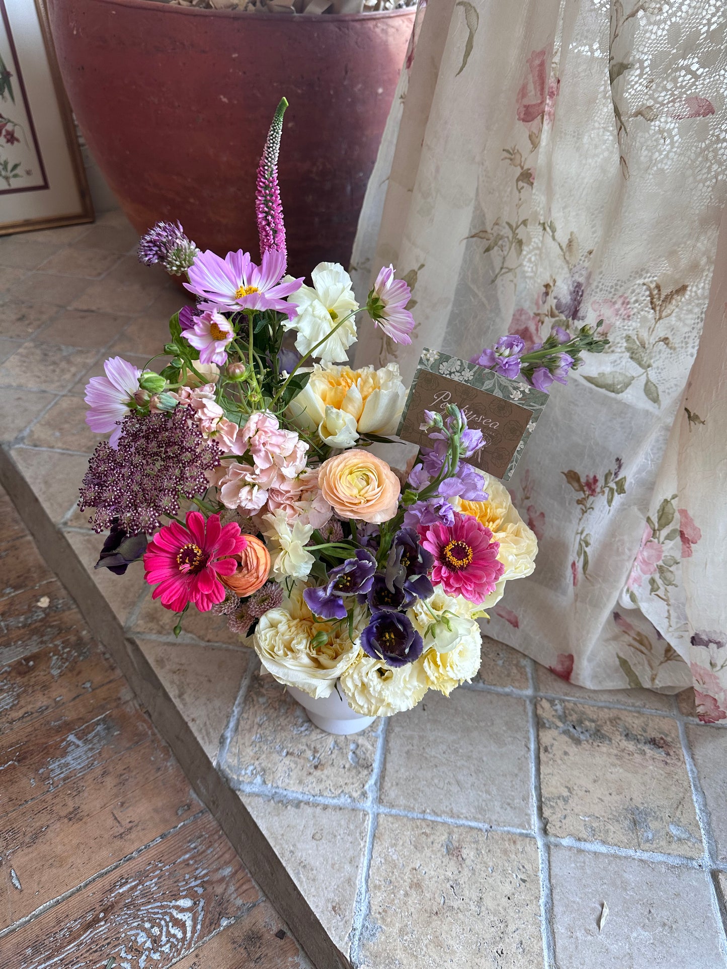 Autumn days | vased arrangement