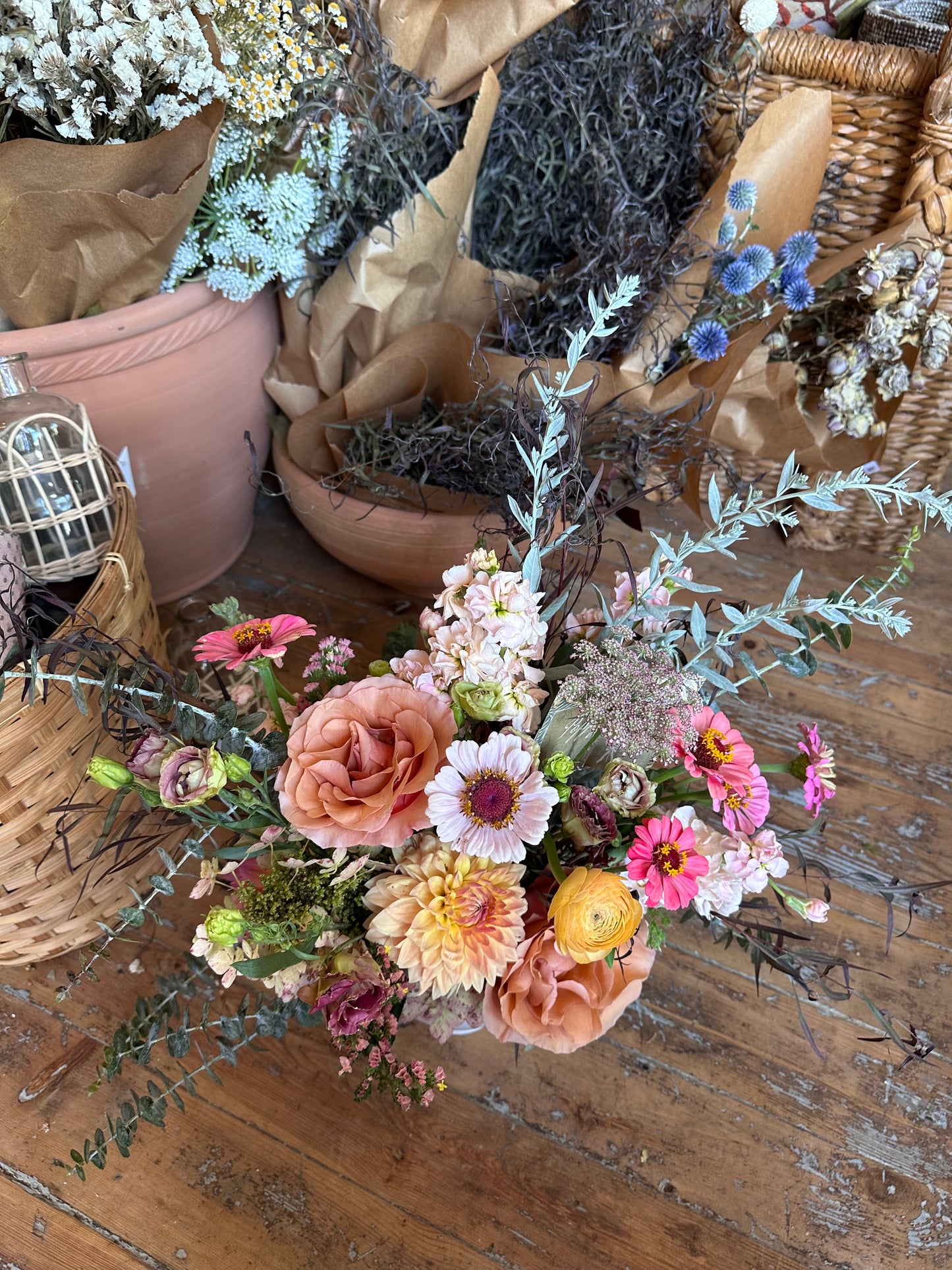 Autumn days | vased arrangement